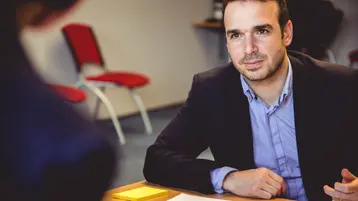 Furloughed vs Laid Off: Advantages, Disadvantages, and Differences