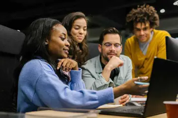 10 Good Reasons to Use Payroll Administration Outsourcing